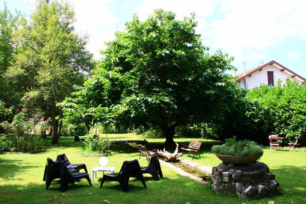 Logis Hotel Restaurant Le Castel Fleuri Saint-Jean-en-Royans Ngoại thất bức ảnh